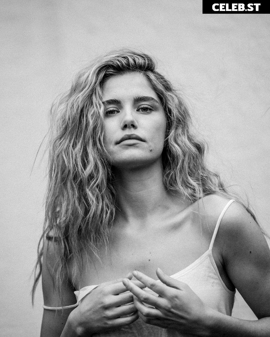 Mitsou Jung Image 1992488