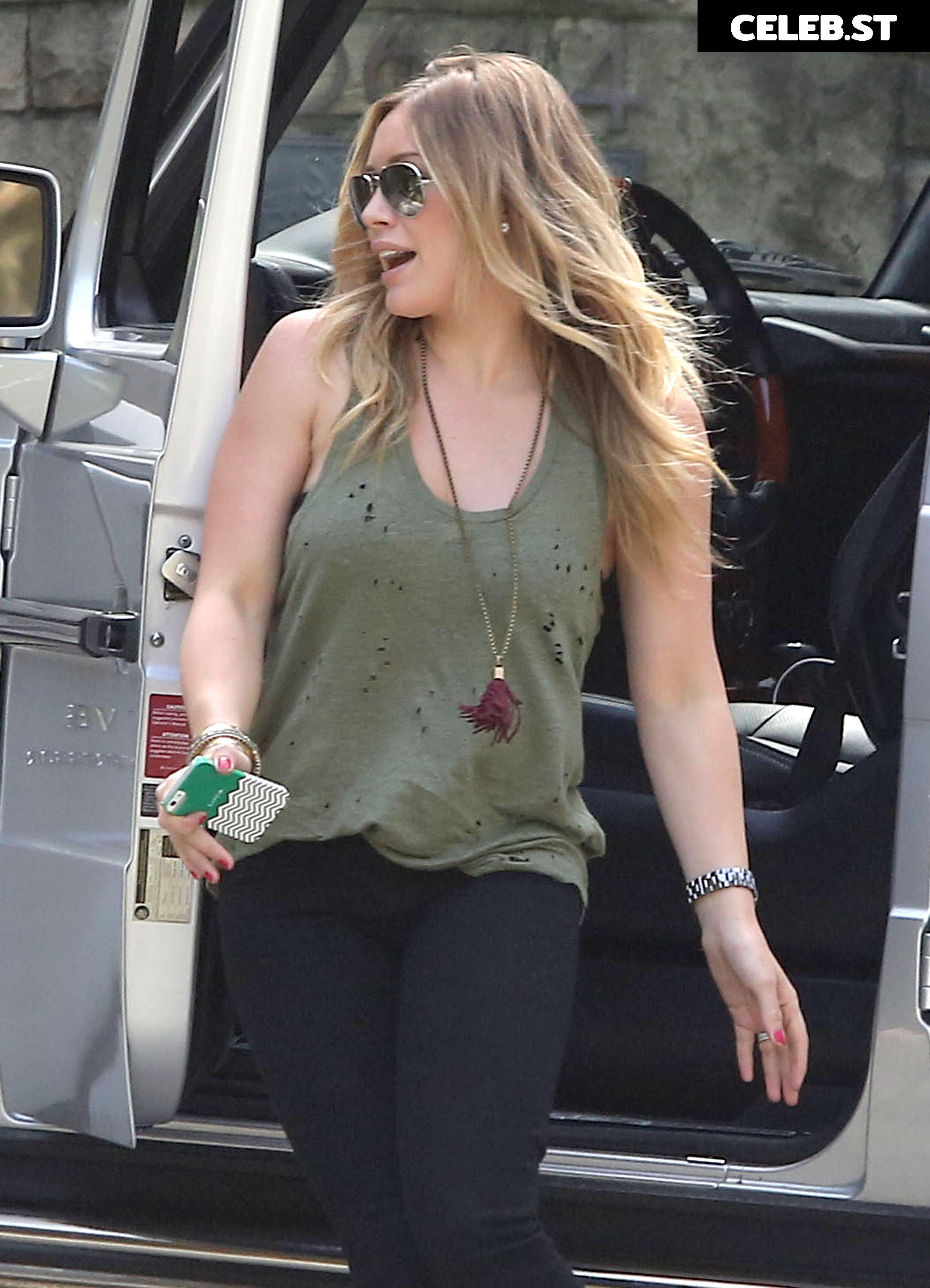 Hillary Duff Image 1992438
