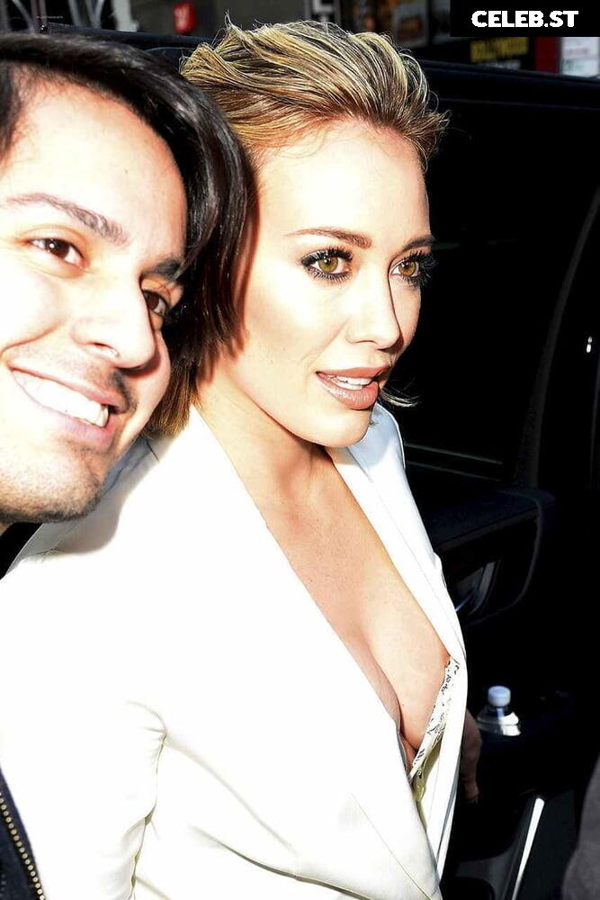 Hillary Duff Image 1992639