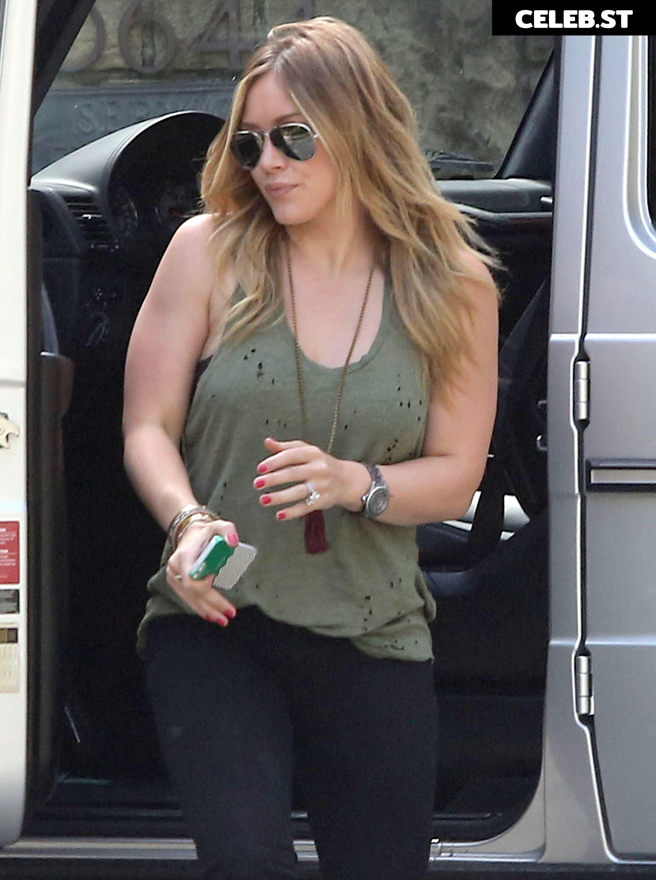 Hillary Duff Image 1992255