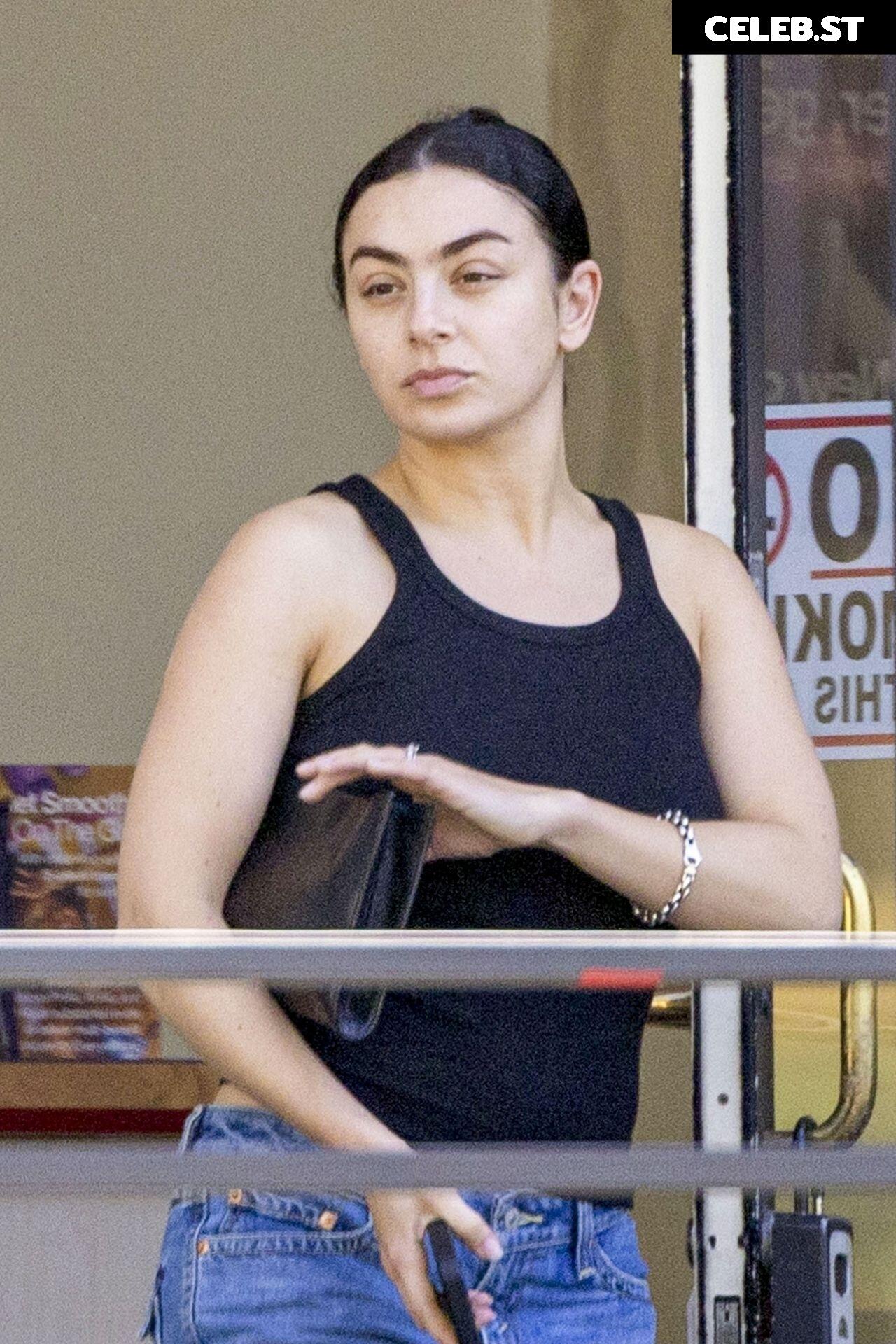 Charli XCX Image 1992240