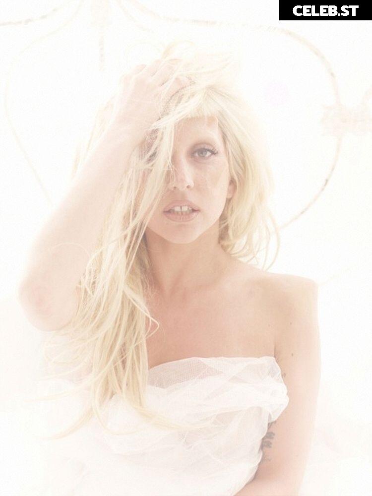 Lady Gaga Image 1992908