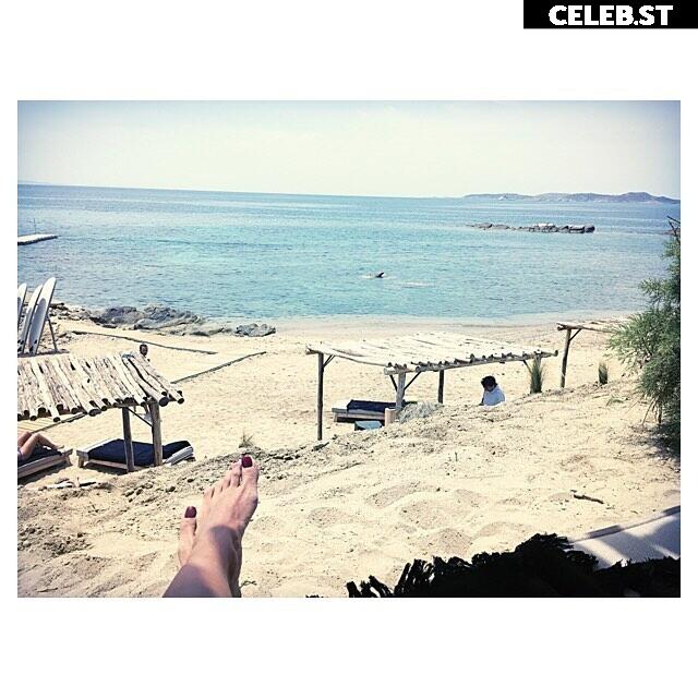 Esther Sedlaczek Image 1993417