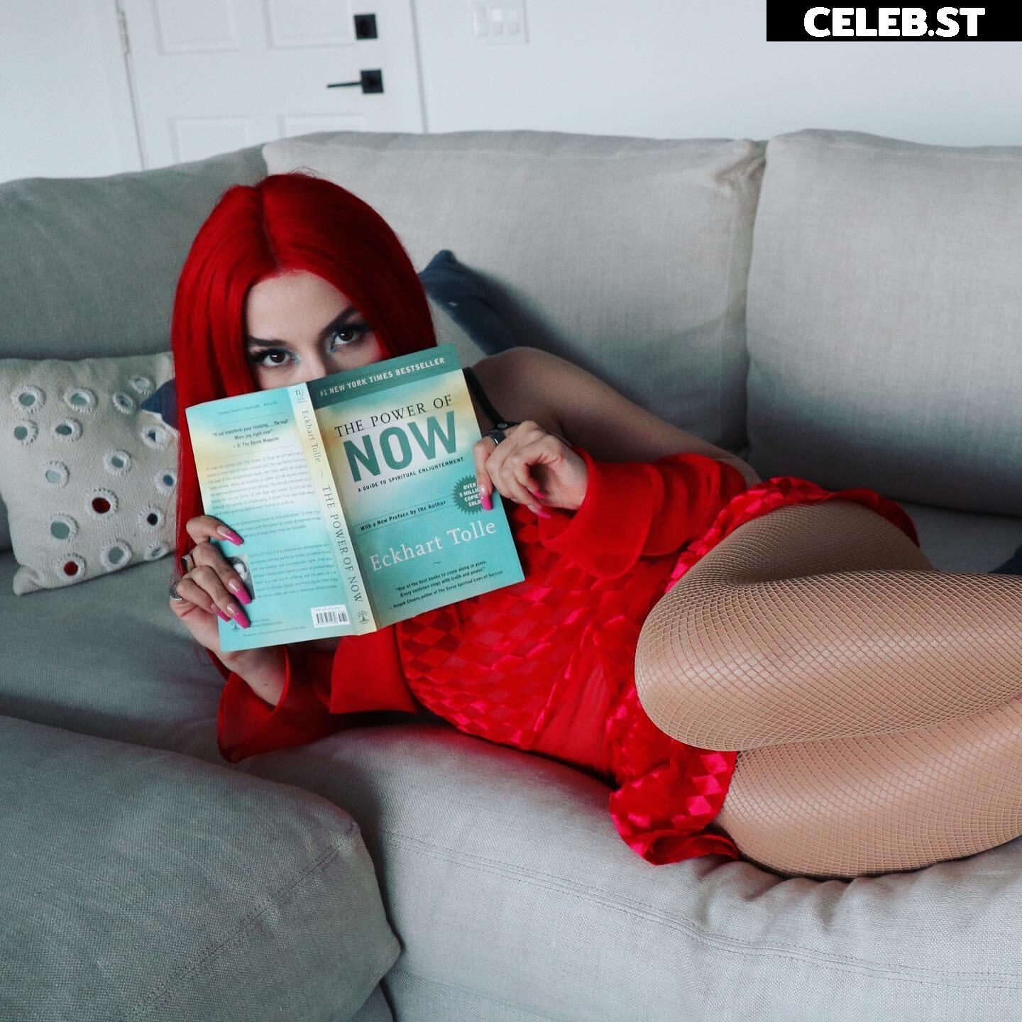 Ava Max Image 1993787