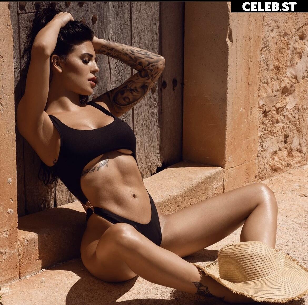 Elena Miras Image 1993646