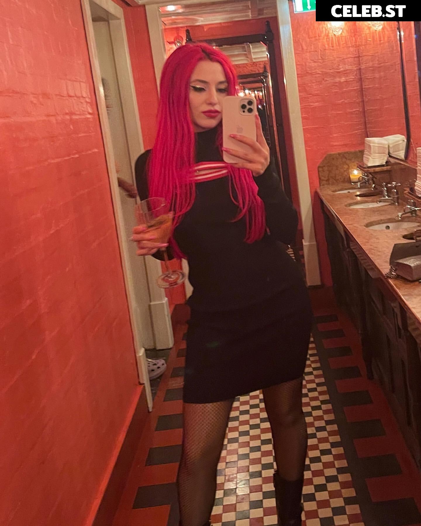 Ava Max Image 1993617