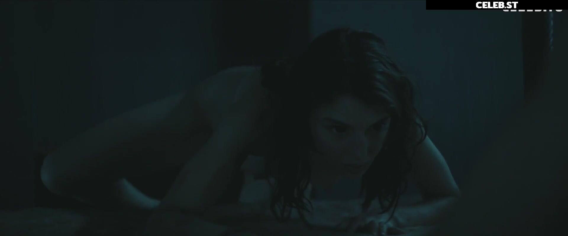 Alice Pagani Image 1993324