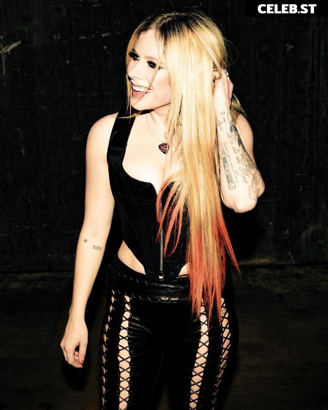 Avril Lavigne Image 1993206