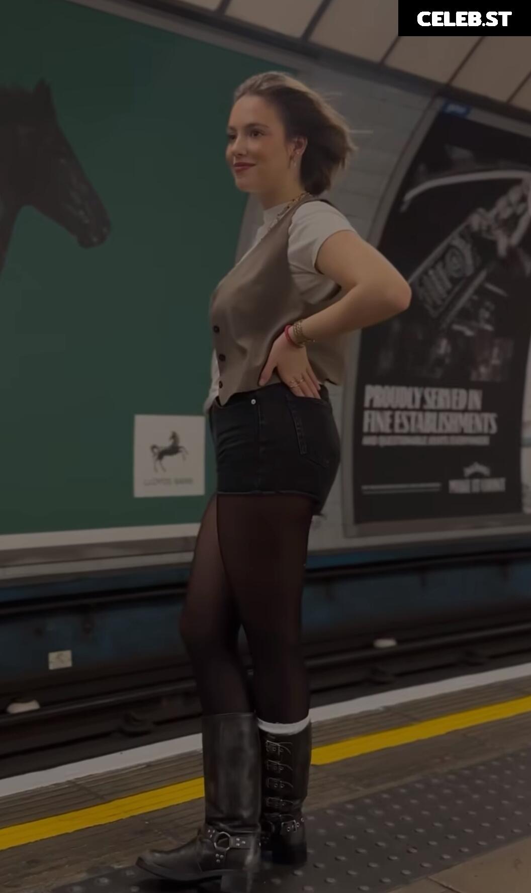 Allie Sherlock Image 1993956