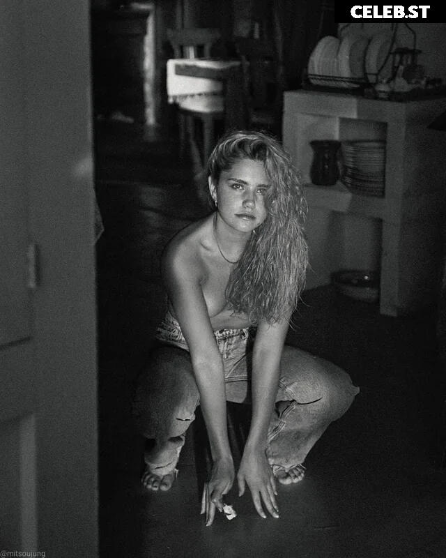 Mitsou Jung Image 1990738