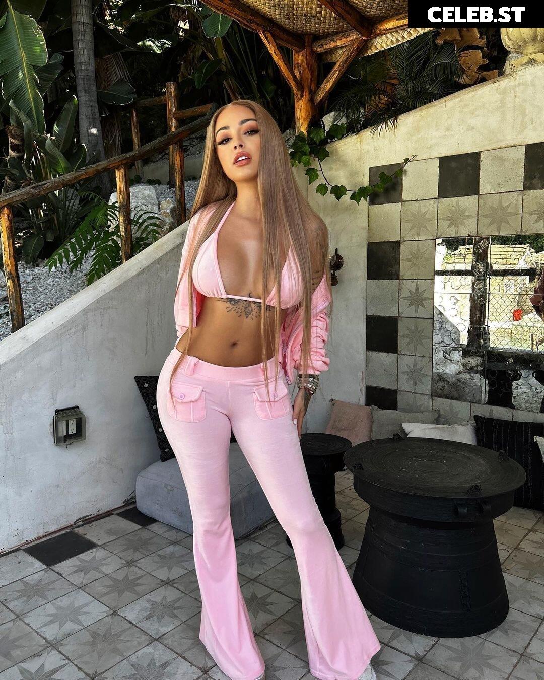 Malu Trevejo Image 1990194