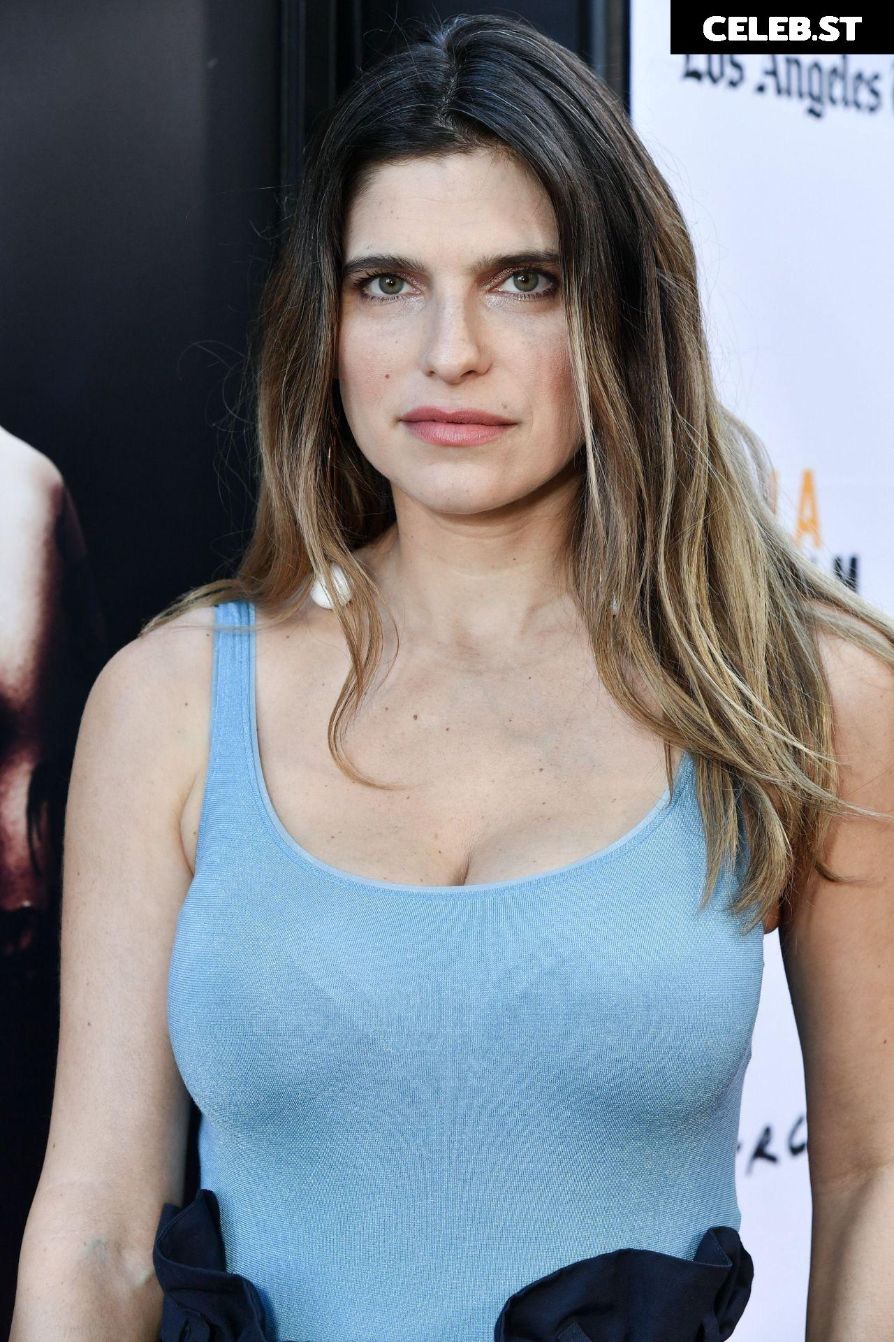 Lake Bell Image 1999372