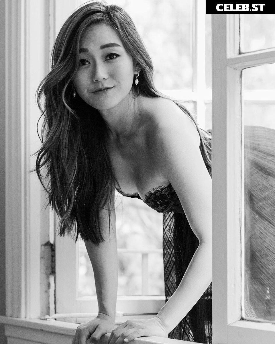 Karen Fukuhara Image 1999302