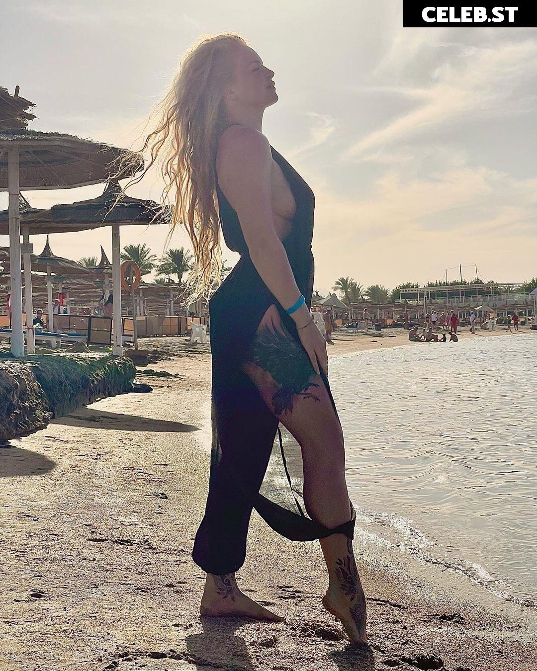 Josephine Welsch Image 1999968