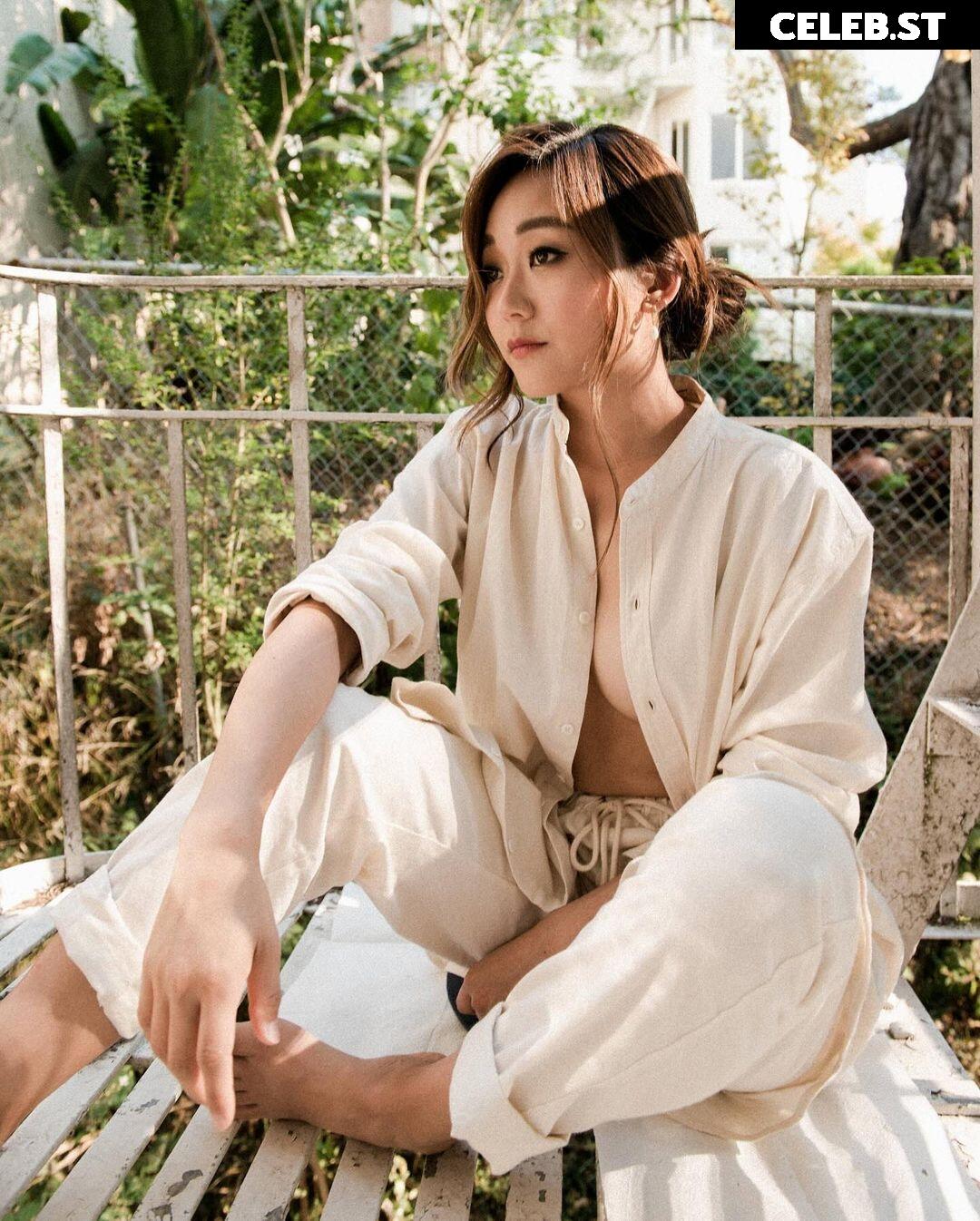 Karen Fukuhara Image 1998579