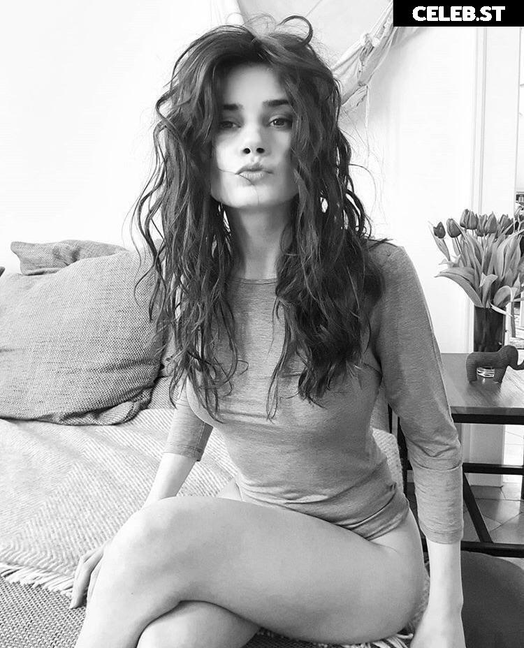 Joyce Ilg Image 1985870