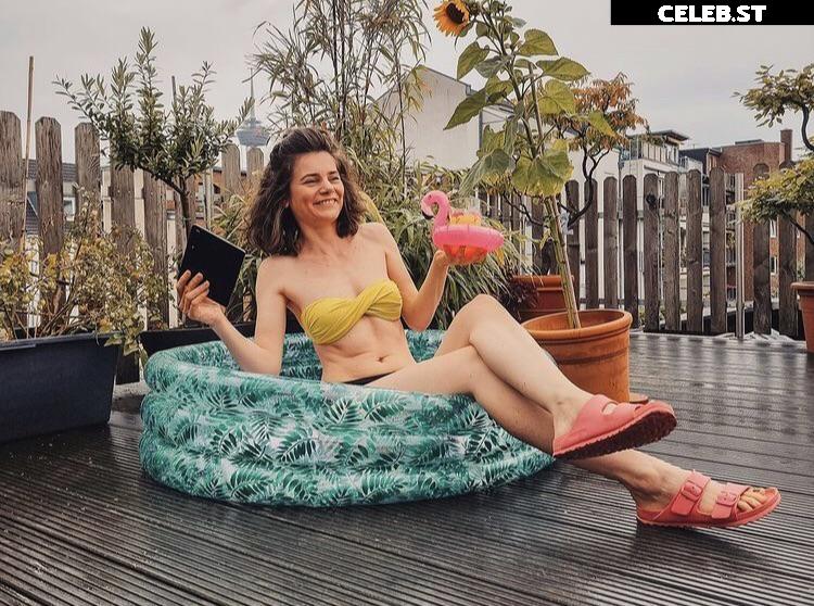 Joyce Ilg Image 1985669