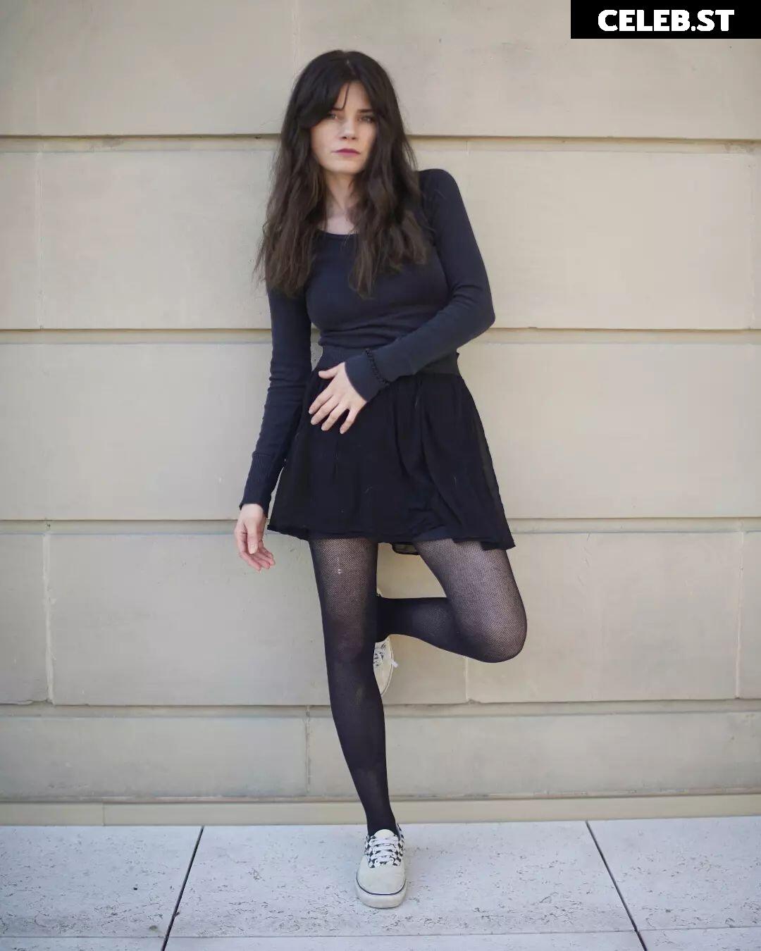 Joyce Ilg Image 1985172