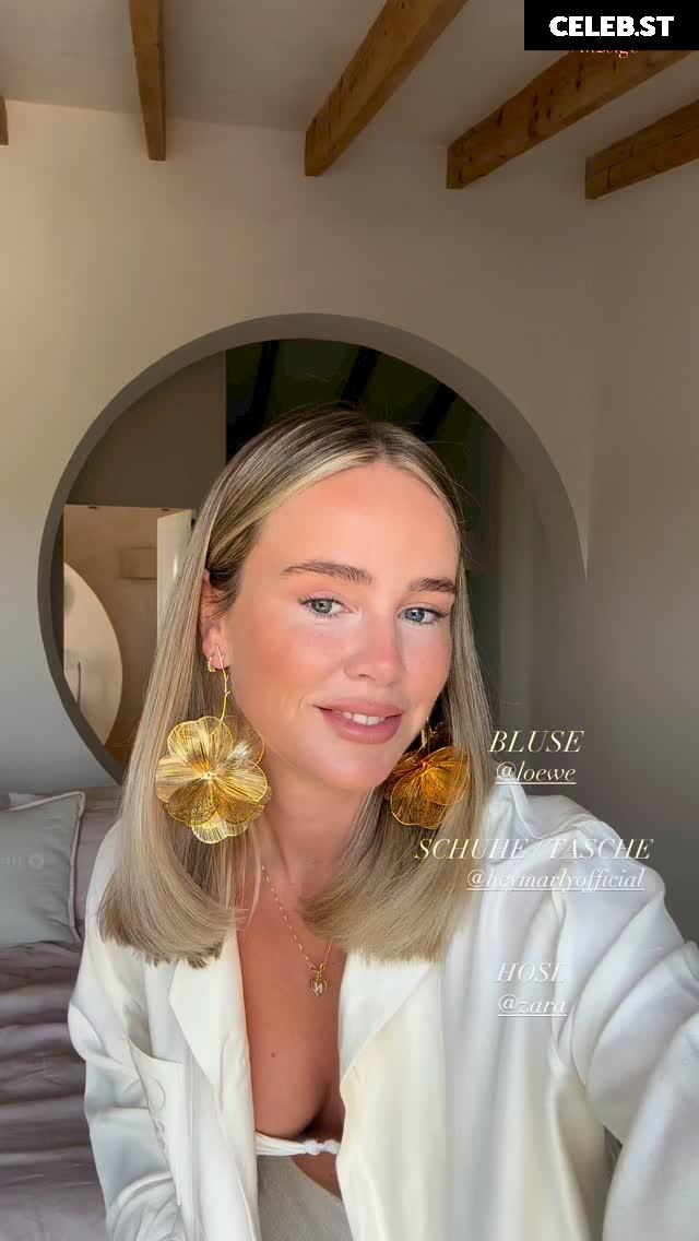 Liz Kaeber Image 1985374