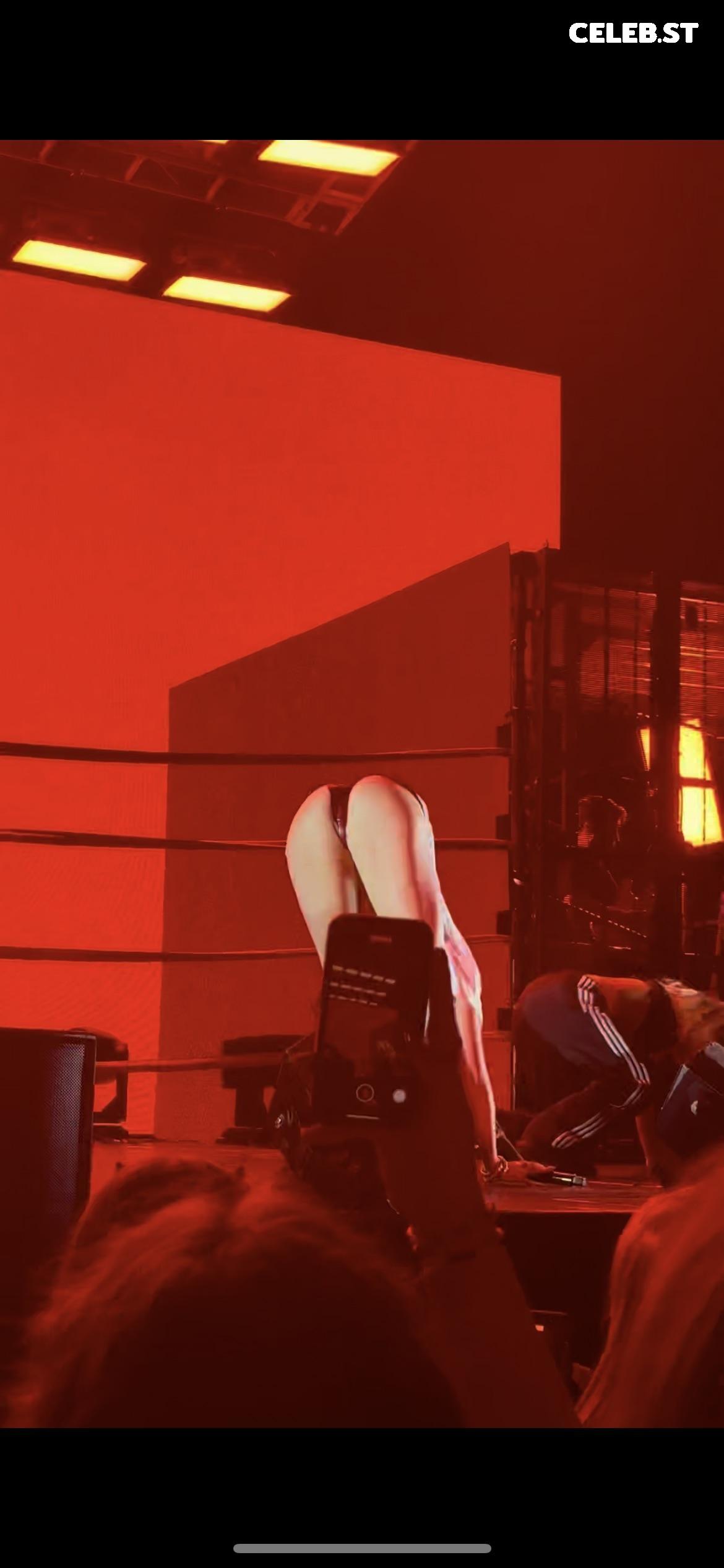 Tate McRae Image 1985970