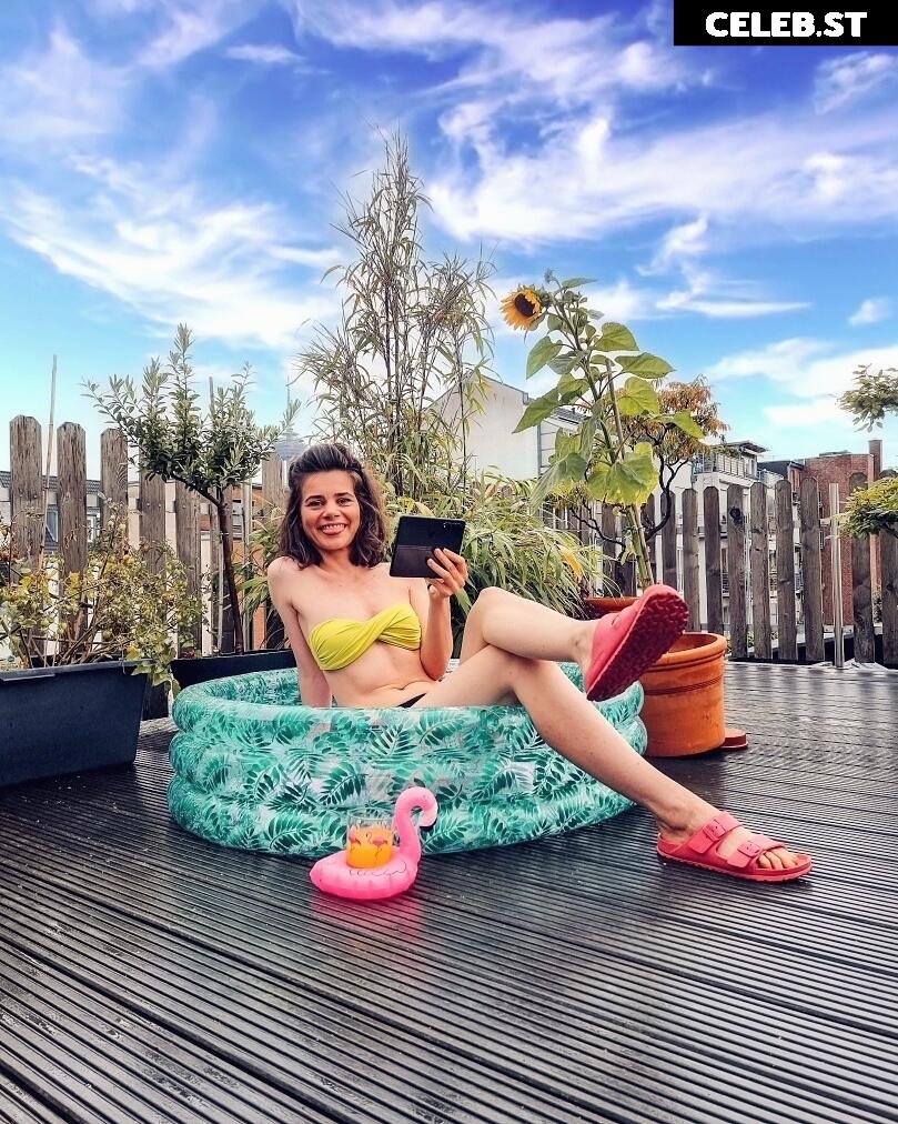 Joyce Ilg Image 1986557