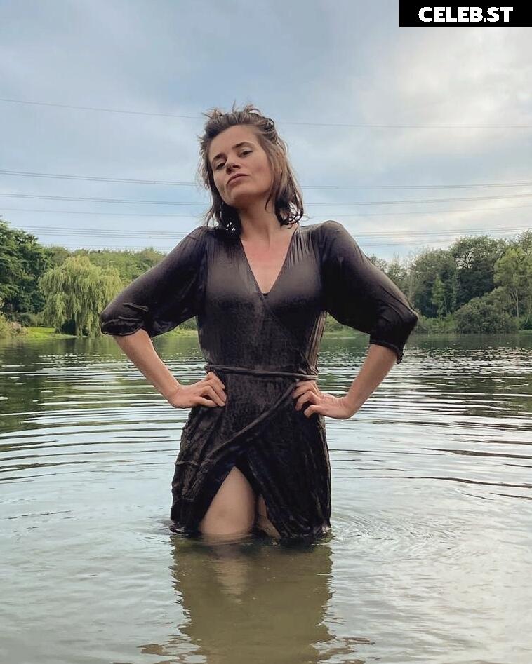 Joyce Ilg Image 1986760