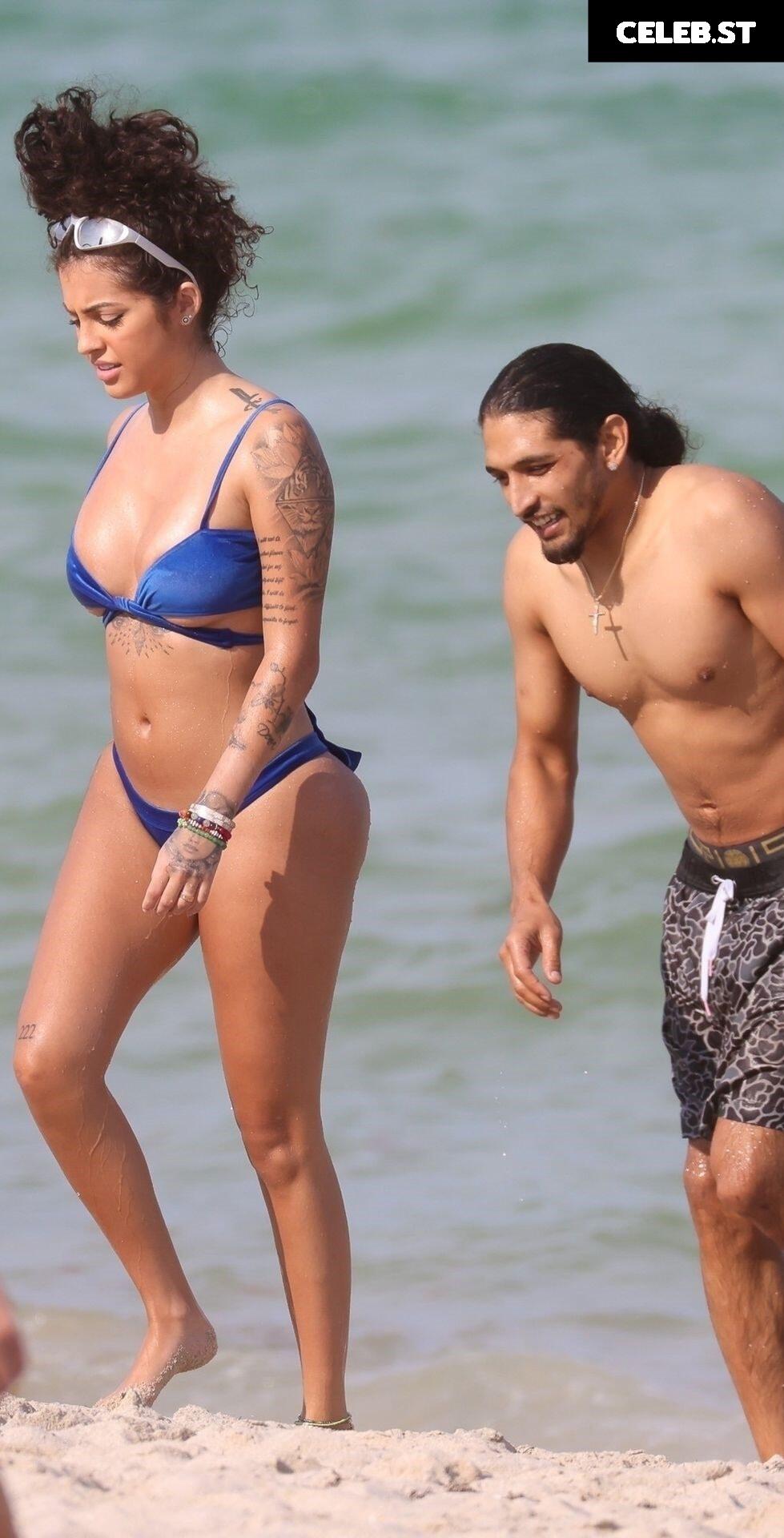 Malu Trevejo Image 1987602