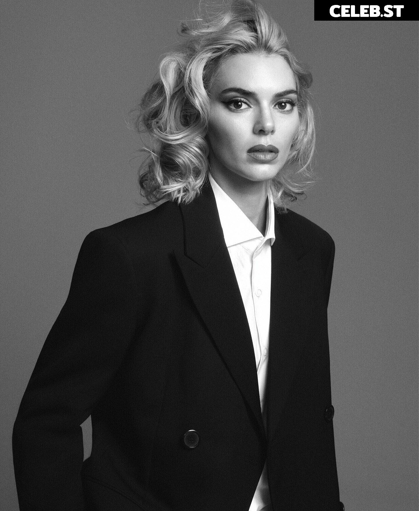 Kendall Jenner Image 1987307