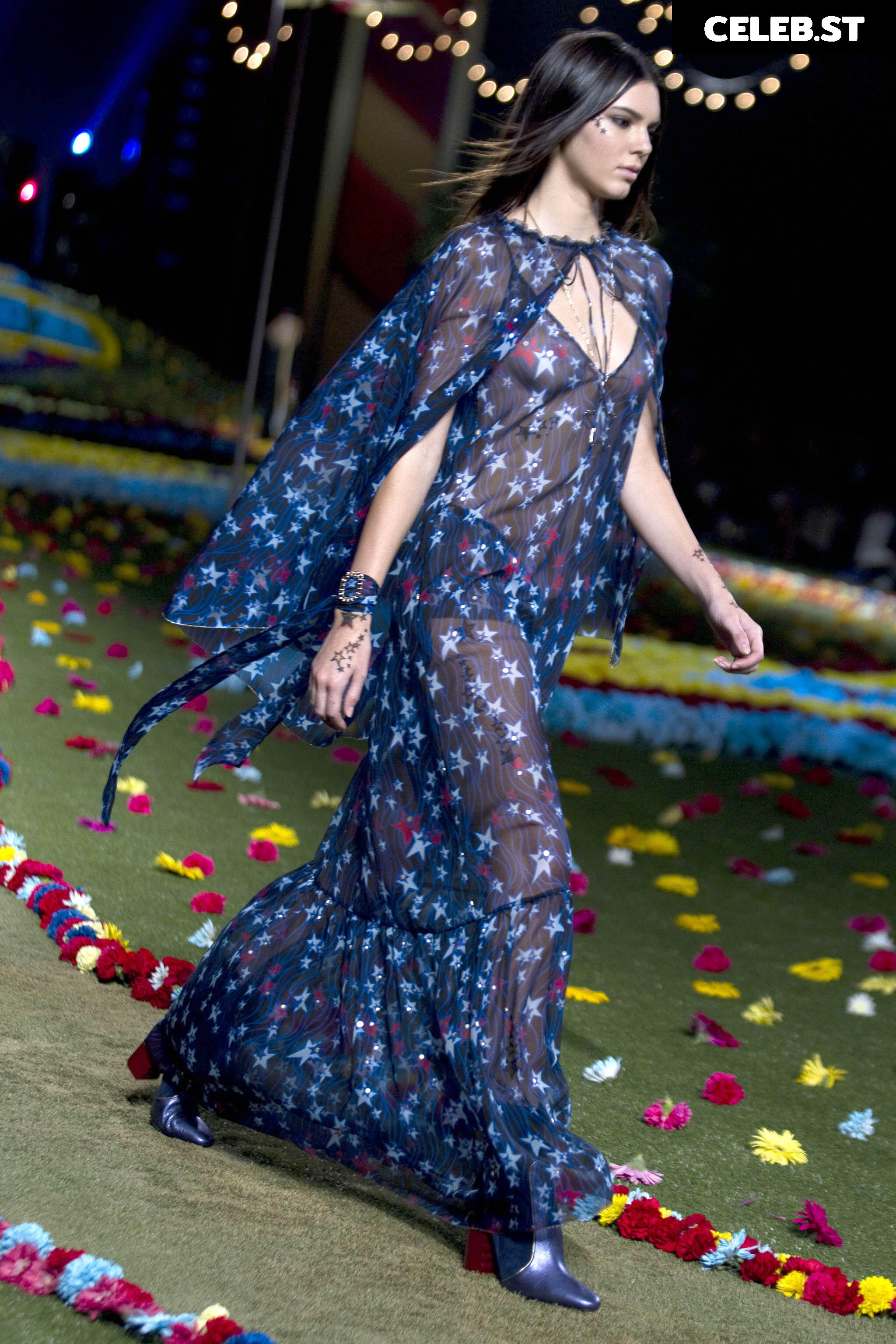 Kendall Jenner Image 1984529