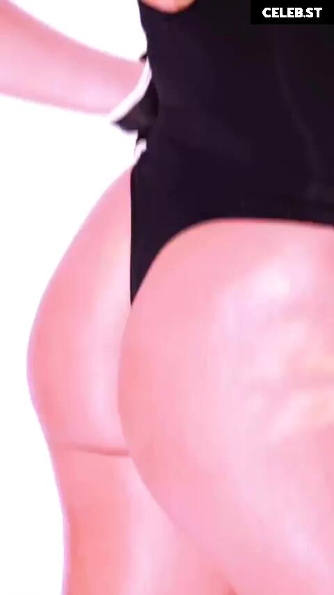 Tate McRae Image 1984973