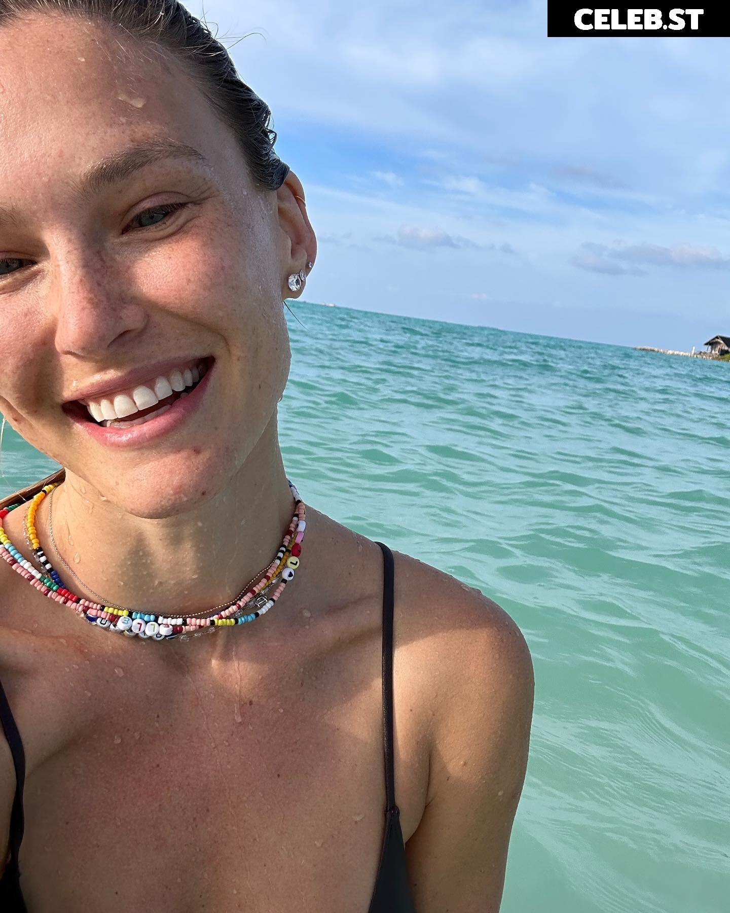 Bar Refaeli Image 1981526