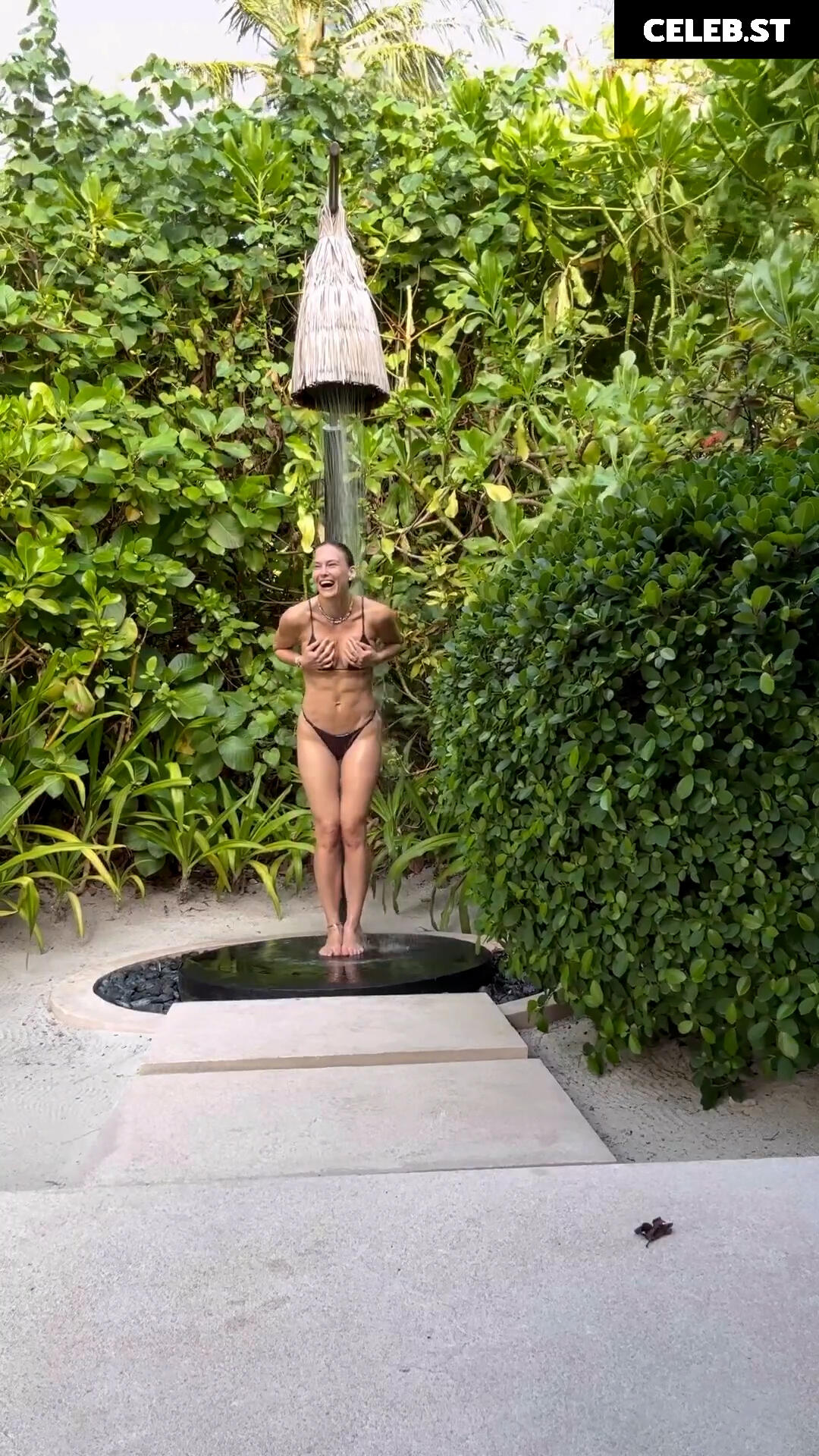 Bar Refaeli Image 1981133