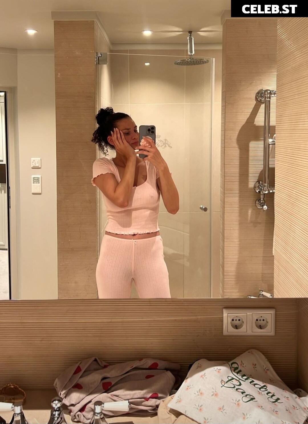 Betty Taube Image 1981372