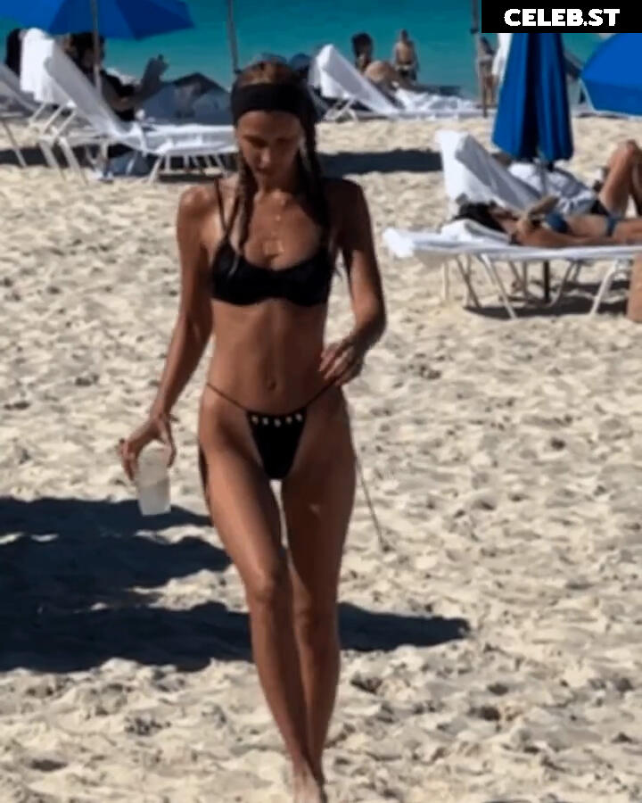 Bella Hadid Image 1981235