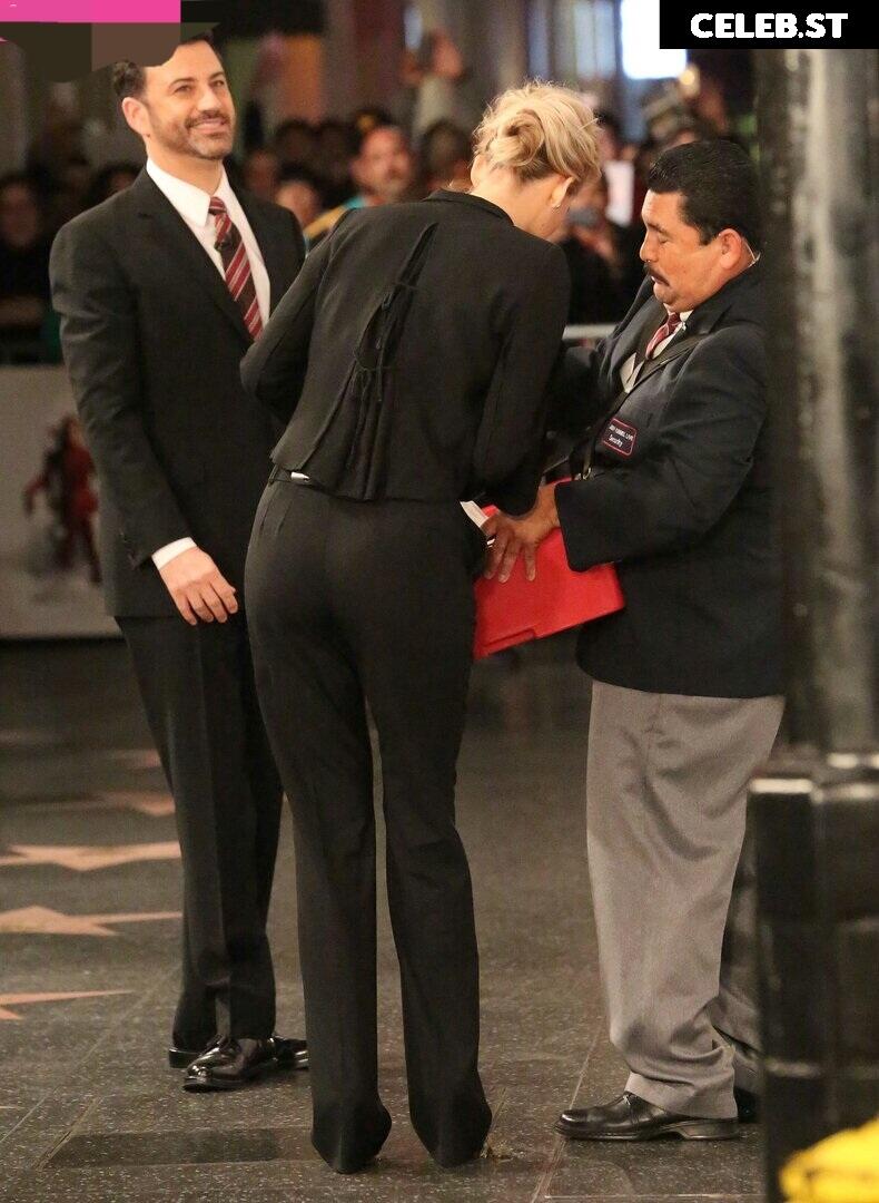 Jennifer Lawrence Image 1981910