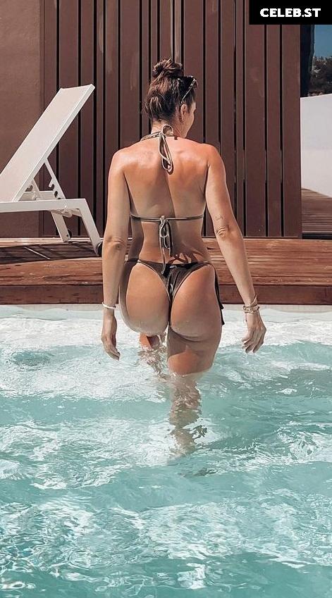 Michele de Roos Image 1982018