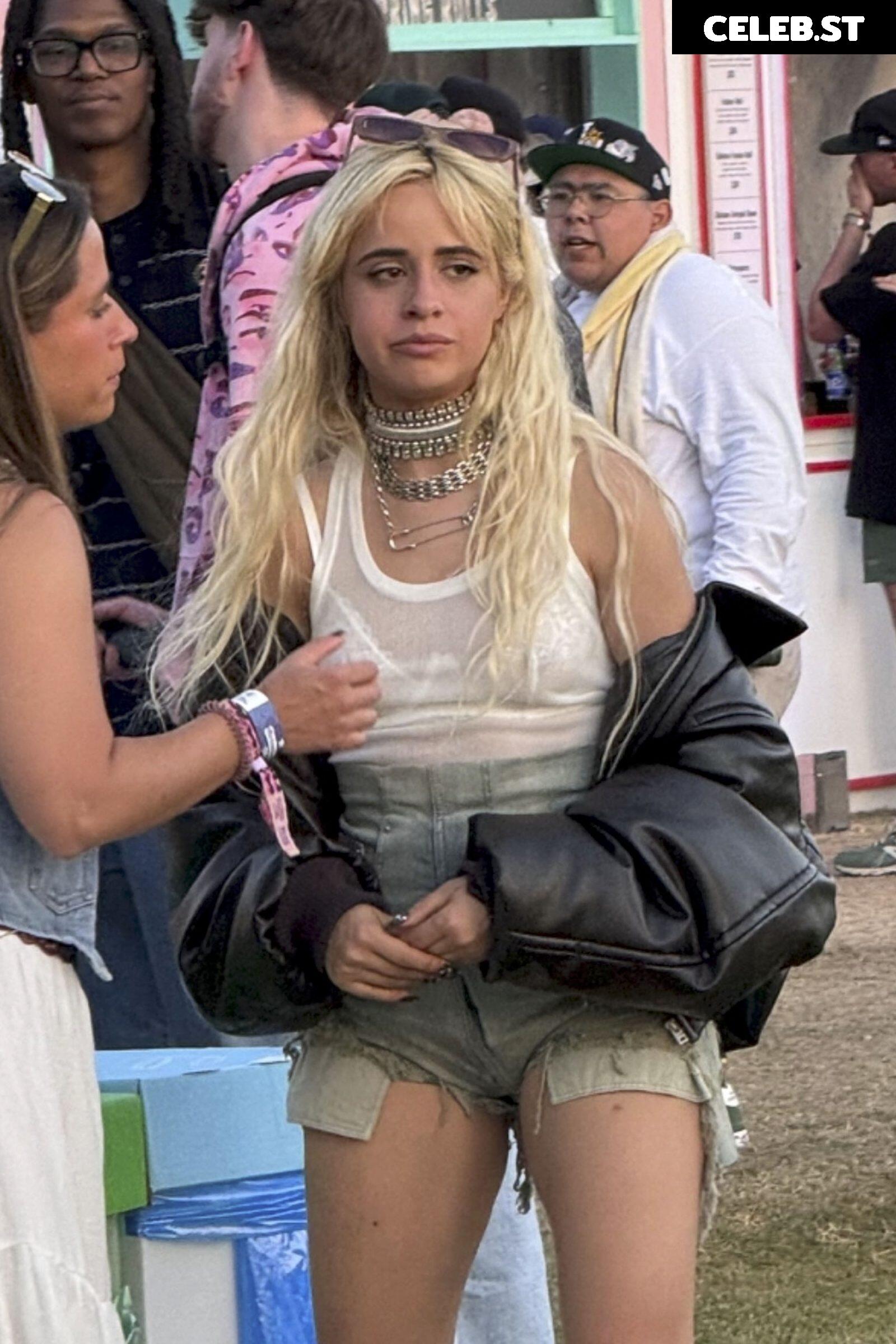 Camila Cabello Image 1982970