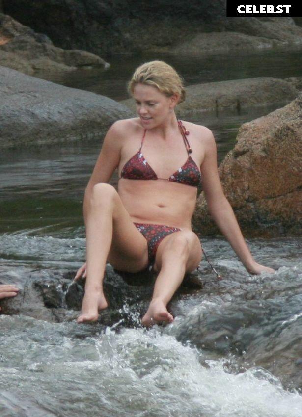 Charlize Theron Image 1983587