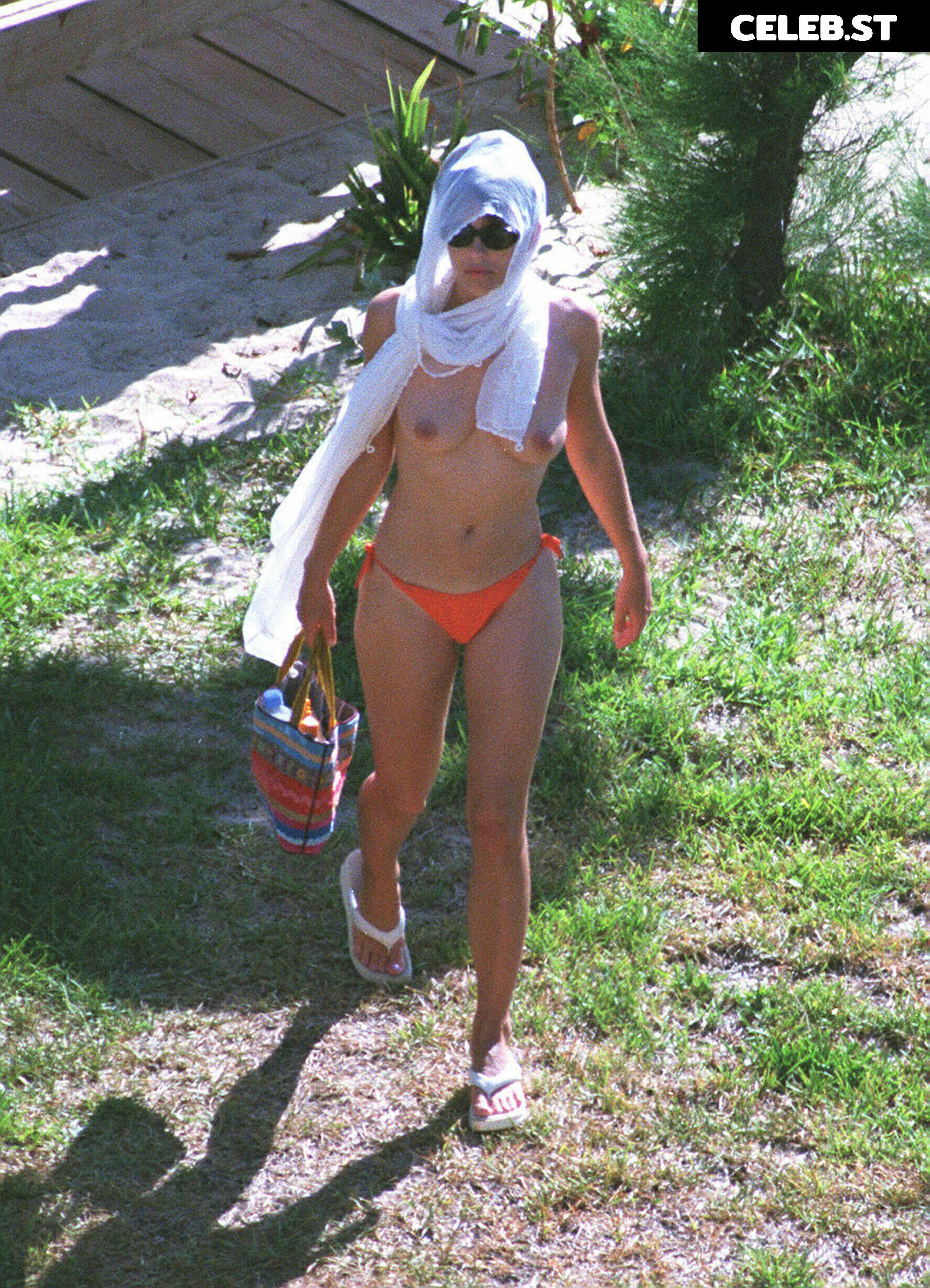 Elizabeth Jane Hurley Image 1983503