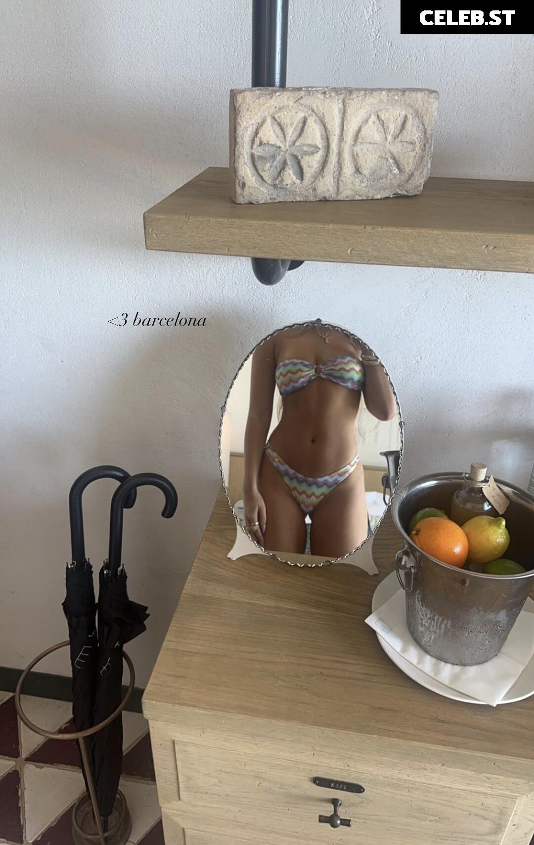 Tate McRae Image 1983671