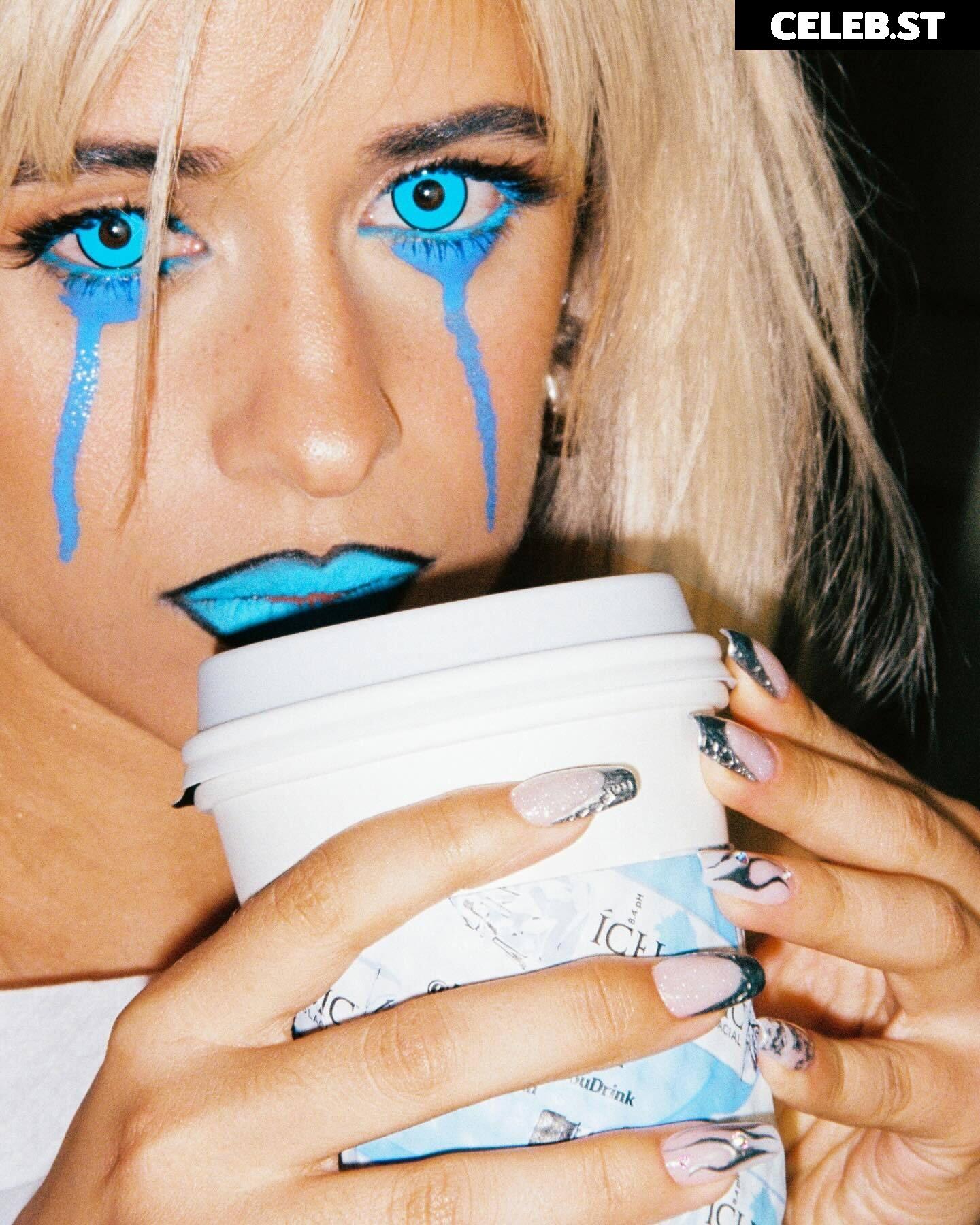 Camila Cabello Image 1983996