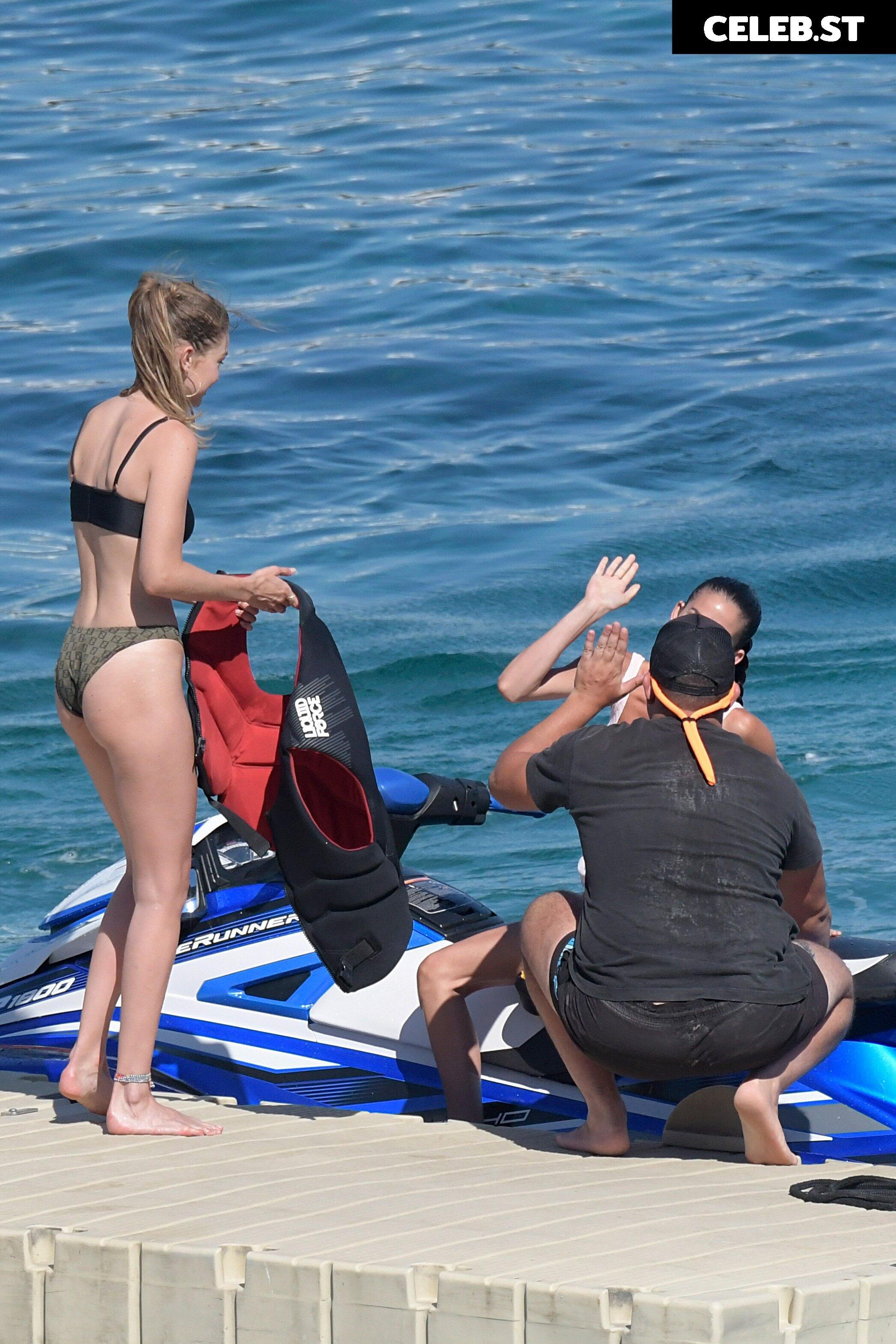 Gigi Hadid Image 1980827