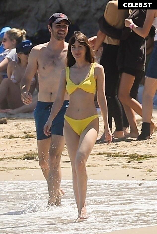 Dakota Johnson Image 1980409