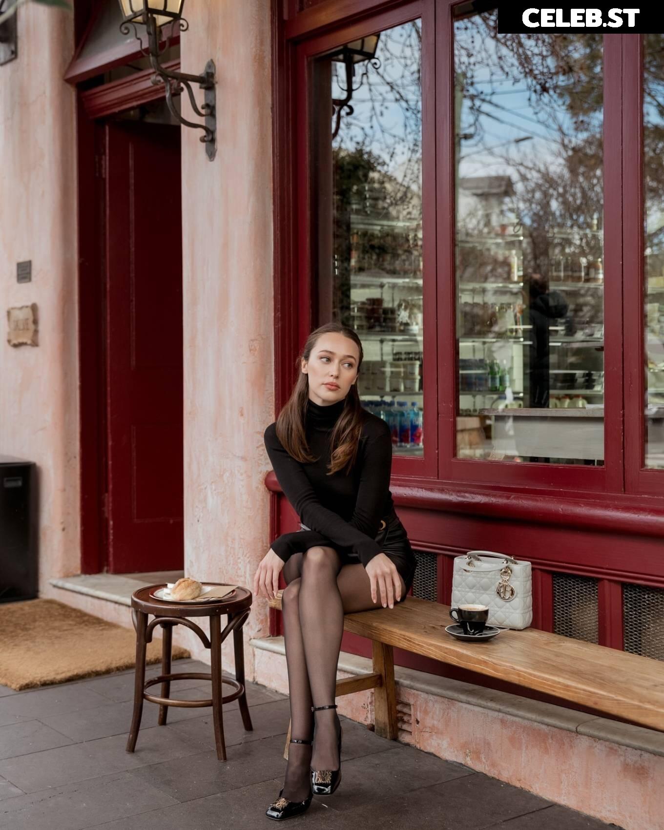 Alycia Debnam-Carey Image 1980190