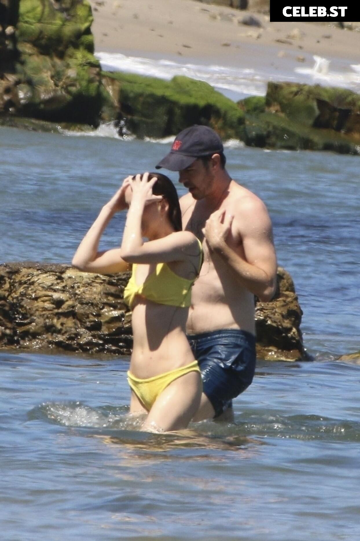 Dakota Johnson Image 1980286