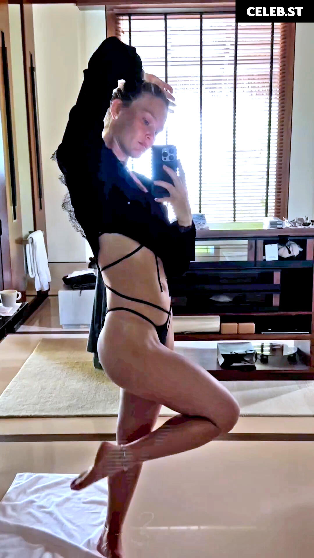 Bar Refaeli Image 1989836