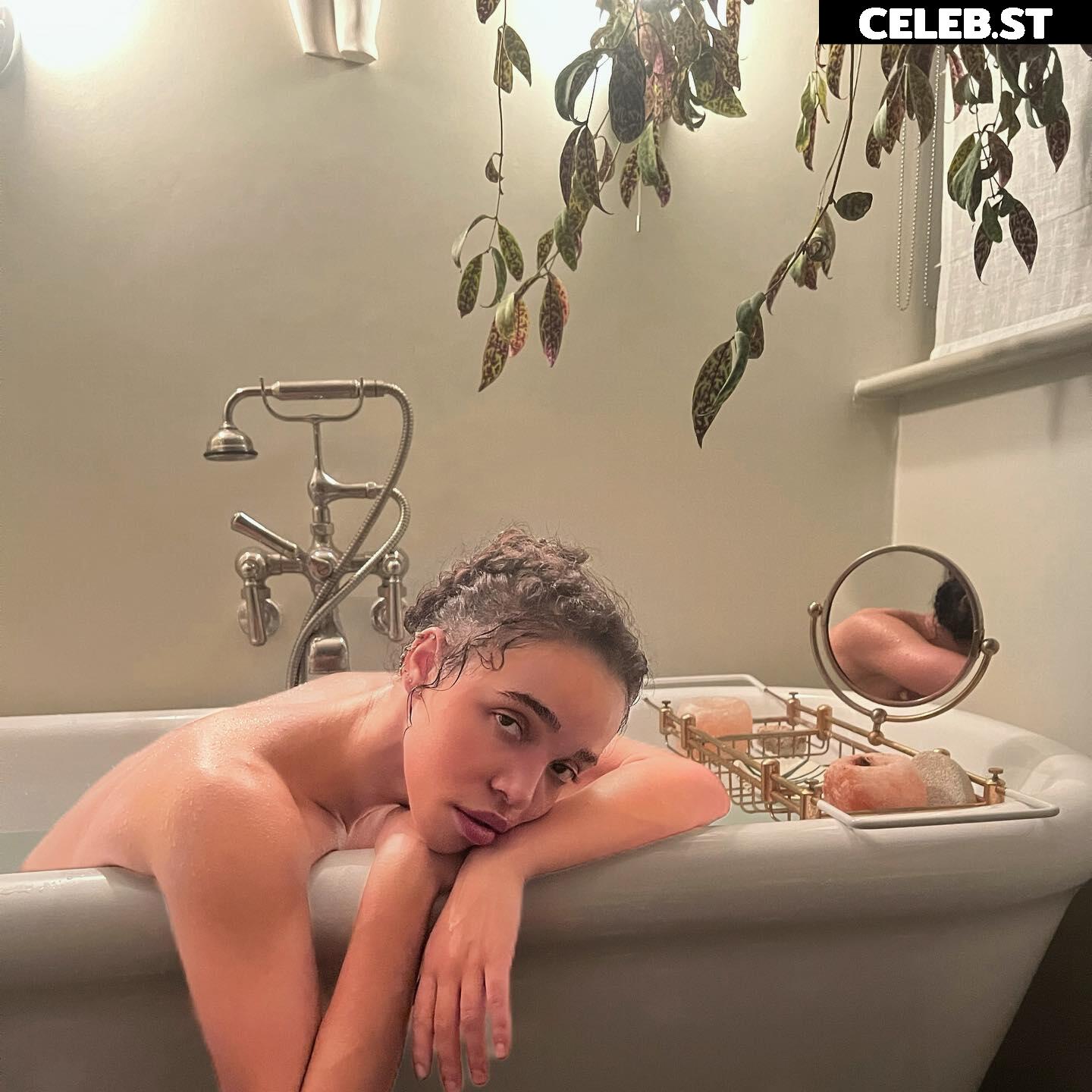 FKA Twigs Image 1988528