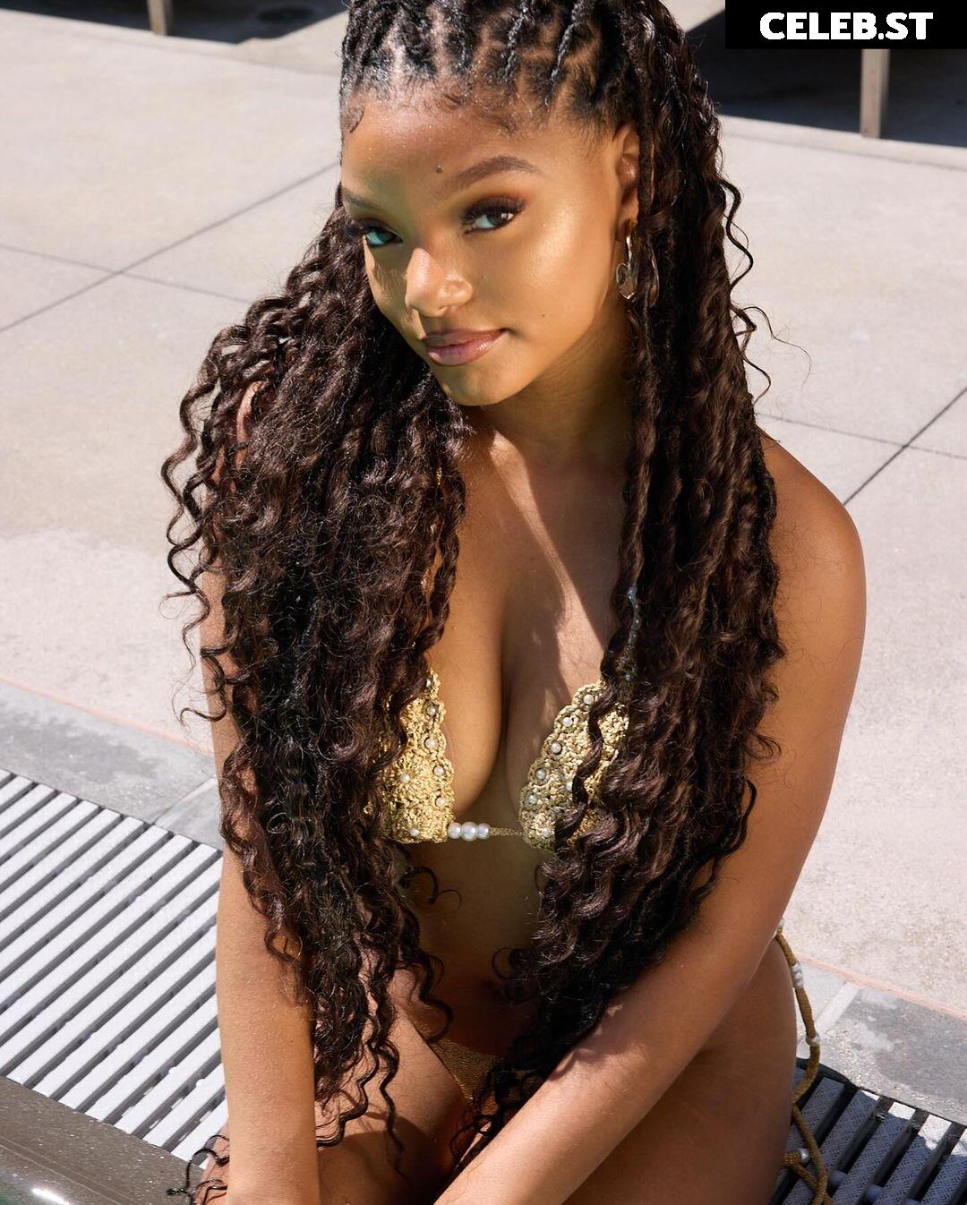 Halle Bailey Image 1975971