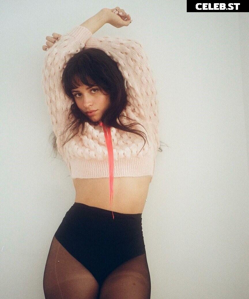 Camila Cabello Image 1976857