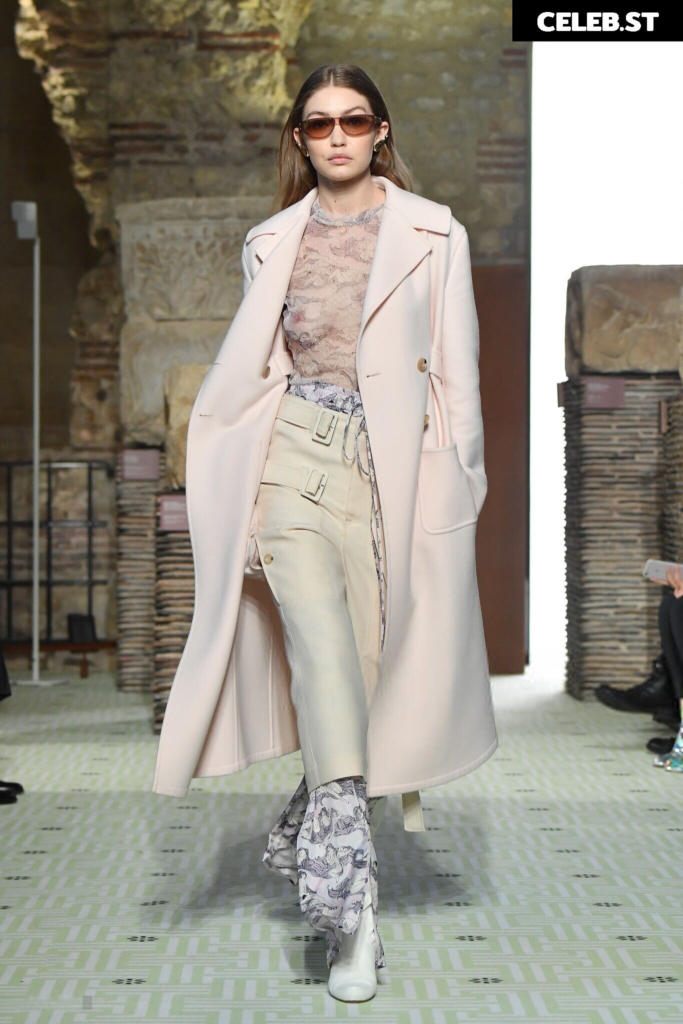 Gigi Hadid Image 1976510